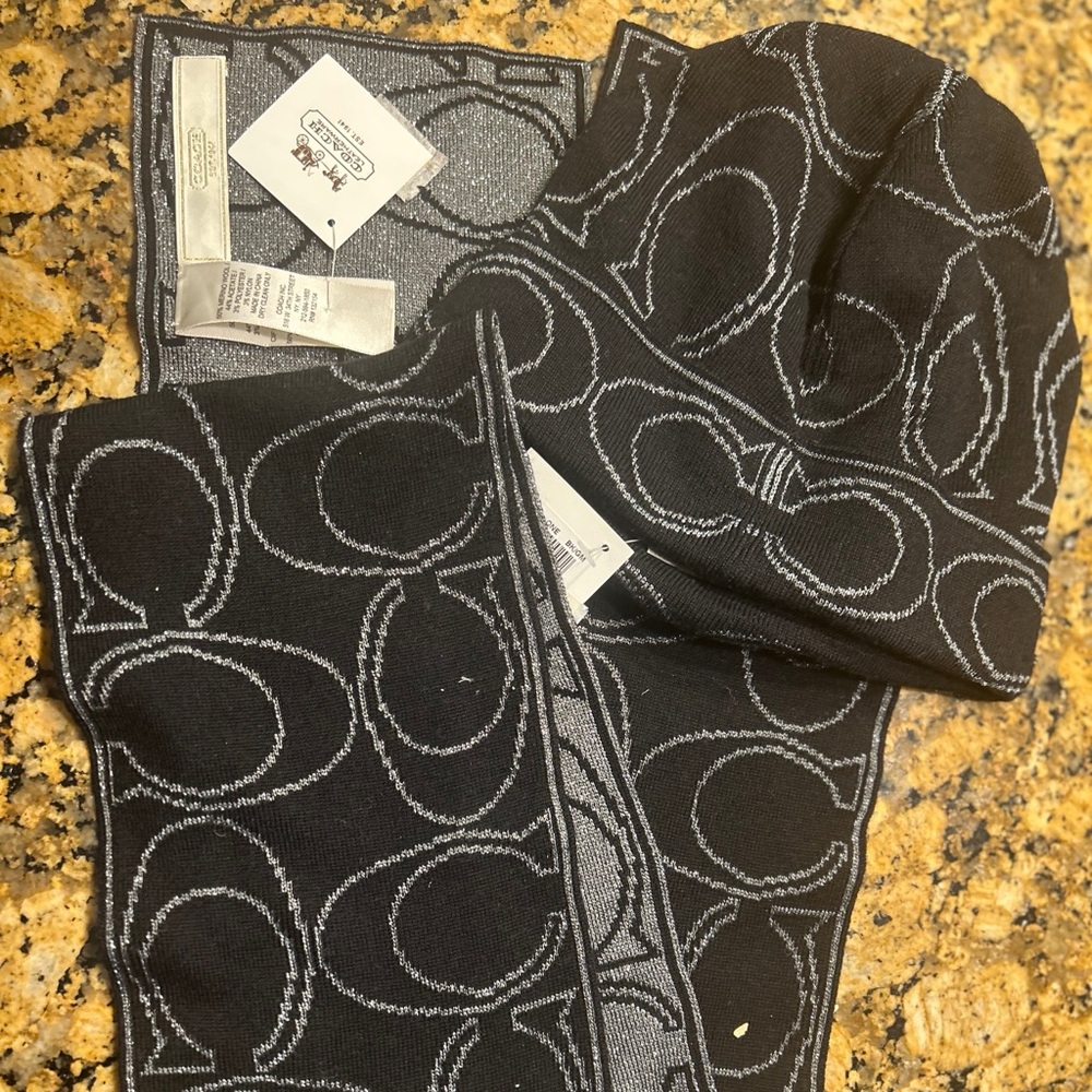 Coach Black and Gray Logo Scarf and Hat set